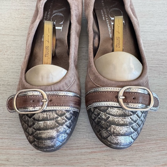 AGL Attilio Giusti Leombruni Monika‎ Ballet Flats Size 38 Brown Suede Cap Toe - Picture 2 of 11